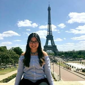 Meet your Posher, Evelyn